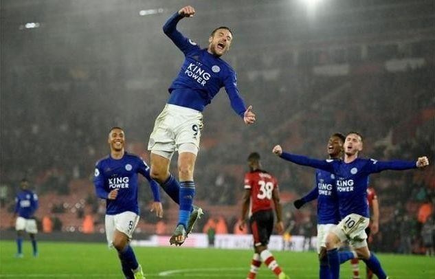 曼联锋霸打破球荒,滕哈赫变阵收获奇效    曼联锋霸打破球荒,滕哈赫变阵收获奇效